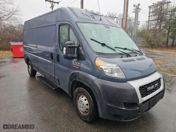 2019 Ram ProMaster Cargo Van with VIN 3C6TRVDG0KE514584, listed as a Copart auction lot 82178584 with 79,798 mi miles and Clean Title. Bid and sale history available at carsss.com. Image 1.