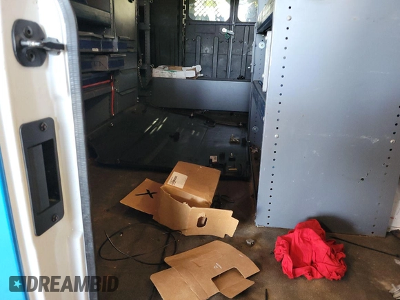 2013 Ford Econoline Cargo Commercial with VIN 1FTNE2EL1DDB26372, listed as a IAAI auction lot 42787142 with 117,378 mi miles and . Bid and sale history available at DreamBid. Image 28.