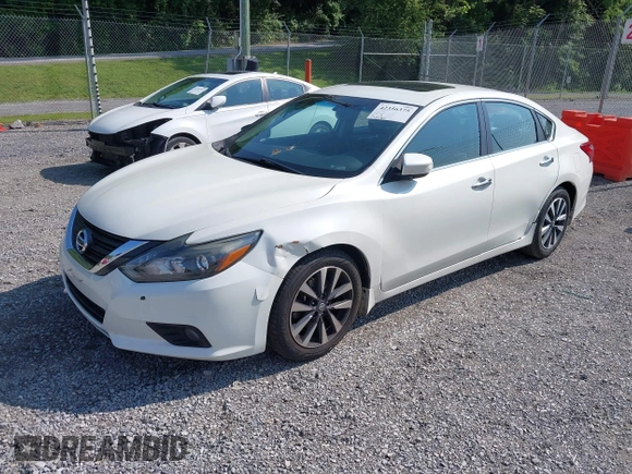 2016 Nissan Altima SR with VIN 1N4AL3APXGC263779, listed as a IAAI auction lot 42356375 with 172,380 mi miles and . Bid and sale history available at DreamBid. Image 2.