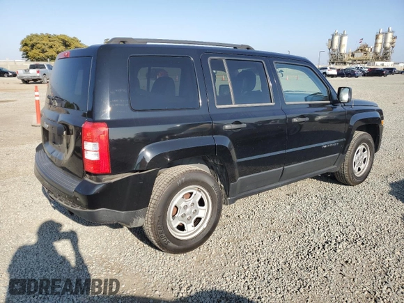 2012 Jeep Patriot Sport with VIN 1C4NJPBA6CD530505, listed as a Copart auction lot 62421155 with 155,496 mi miles and Salvage title. Bid and sale history available at DreamBid. Image 3.