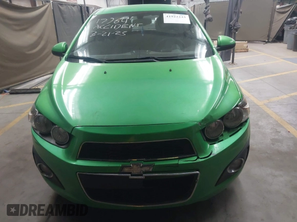2016 Chevrolet Sonic LT with VIN 1G1JC6SH8G4150595, listed as a IAAI auction lot 41922233 with 81,335 mi miles. Bid and sale history available at carsss.com. Image 13.