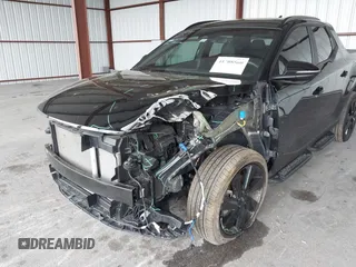 2024 Hyundai Santa Cruz Night Edition z VIN 5NTJCDAF7RH078752, wystawiony jako IAAI lot #41708560 z przebiegiem 15 048 mil mil oraz . Historia ofert i sprzedaży dostępna na DreamBid. Obrazek 6.