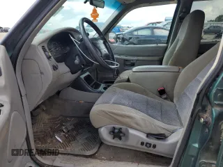 1999 Ford Explorer XLT z VIN 1FMZU32E7XUC57161, wystawiony jako Copart lot #58804815 z przebiegiem 171 355 mil mil oraz Czysty tytuł • Clean title. Historia ofert i sprzedaży dostępna na DreamBid. Obrazek 7.