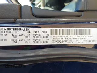 2014 Jeep Grand Cherokee Laredo with VIN 1C4RJEAGXEC206879, listed as a IAAI auction lot 41073934 with 160,457 mi miles. Bid and sale history available at carsss.com. Image 9.