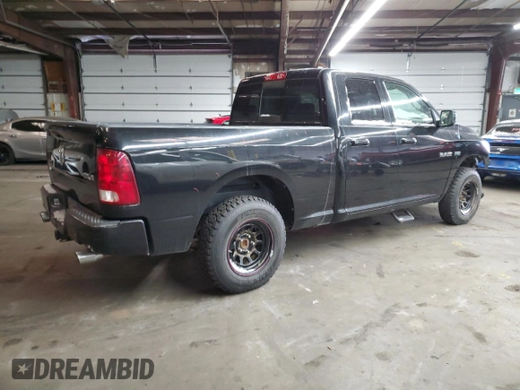 2009 Dodge 1500 Sport z VIN 1D3HV18T99S781442, wystawiony jako Copart lot #43260325 z przebiegiem 137 312 mil mil oraz Szkoda całkowita • Salvage title. Historia ofert i sprzedaży dostępna na DreamBid. Obrazek 3.