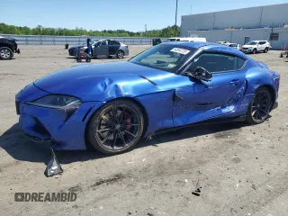2024 Toyota Supra 3.0 z VIN WZ1DB0G05RW066072, wystawiony jako Copart lot #54894725 z przebiegiem 11 892 mil mil oraz Szkoda całkowita • Salvage title. Historia ofert i sprzedaży dostępna na DreamBid. Obrazek 1.