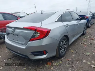 2018 Honda Civic Sedan EX with VIN 19XFC2F72JE034905, listed as a IAAI auction lot 40464574 with 68,942 mi miles. Bid and sale history available at carsss.com. Image 4.