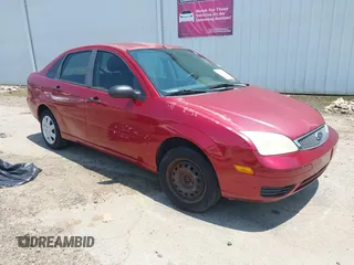 2005 Ford Focus S with VIN 1FAFP34N75W253842, listed as a IAAI auction lot 42595180 with 167,971 mi miles and . Bid and sale history available at DreamBid. Image 1.