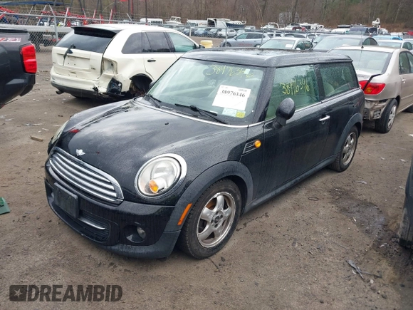 2011 MINI Clubman with VIN WMWZF3C59BT187879, listed as a IAAI auction lot 38976346 with 135,668 mi miles and . Bid and sale history available at DreamBid. Image 2.