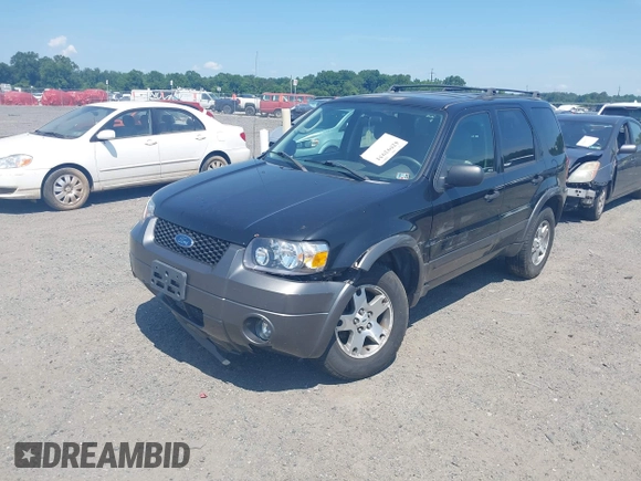 2005 Ford Escape XLT with VIN 1FMCU93115KE48930, listed as a IAAI auction lot 42592931 with 180,260 mi miles and . Bid and sale history available at DreamBid. Image 2.