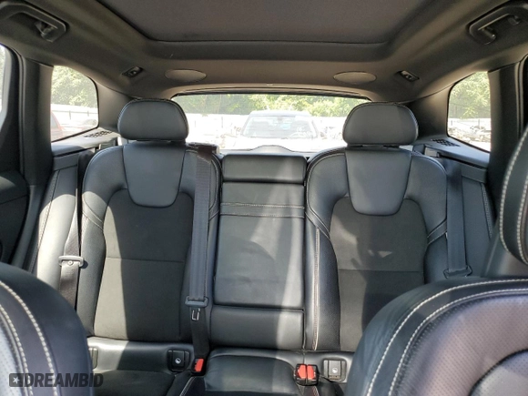 2018 Volvo XC60 R-Design with VIN YV4A22RM1J1023621, listed as a Copart auction lot 65440304 with 127,751 mi miles and Salvage Title. Bid and sale history available at carsss.com. Image 10.