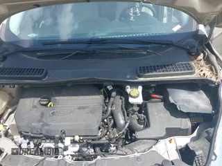 2017 Ford Escape SE with VIN 1FMCU0GD4HUE85348, listed as a IAAI auction lot 42135485 with 124,608 mi miles. Bid and sale history available at carsss.com. Image 10.