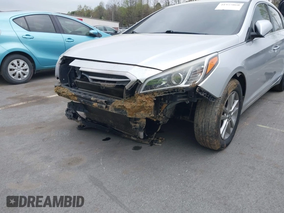 2017 Hyundai Sonata SE with VIN 5NPE24AF5HH531798, listed as a IAAI auction lot 41955060 with 142,985 mi miles and . Bid and sale history available at DreamBid. Image 6.