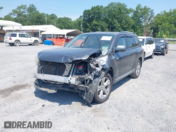 2011 Toyota Highlander Limited with VIN 5TDYK3EH3BS027884, listed as a IAAI auction lot 42527160 with 310,068 mi miles and . Bid and sale history available at DreamBid. Image 18.