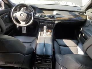 2011 BMW 7 Series 740i with VIN WBAKA4C52BC612977, listed as a Copart auction lot 52582575 with 157,813 mi miles and Salvage Title. Bid and sale history available at carsss.com. Image 8.