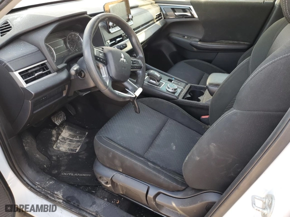 2022 Mitsubishi Outlander ES with VIN JA4J3TA87NZ045712, listed as a Copart auction lot 43951795 with 71,946 mi miles and Salvage Title. Bid and sale history available at carsss.com. Image 7.