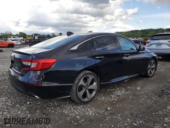 2018 Honda Accord Touring z VIN 1HGCV1F90JA031739, wystawiony jako Copart lot #54848365 z przebiegiem 114 634 mil mil oraz Szkoda całkowita • Salvage title. Historia ofert i sprzedaży dostępna na DreamBid. Obrazek 3.