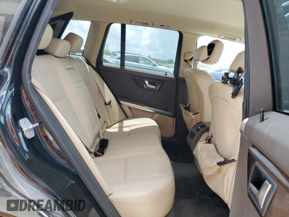 2013 Mercedes-Benz GLK 350 with VIN WDCGG5HB2DG124632, listed as a Copart auction lot 63173614 with 88,212 mi miles and Salvage Title. Bid and sale history available at DreamBid. Image 11.