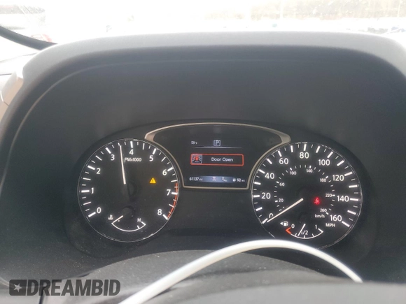 2020 Nissan Pathfinder SV with VIN 5N1DR2BN6LC642118, listed as a Copart auction lot 50992325 with 61,137 mi miles and Salvage title. Bid and sale history available at DreamBid. Image 9.