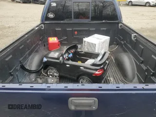 2008 Ford F-150 XLT with VIN 1FTPX14528FA81047, listed as a Copart auction lot 44082435 with 147,738 mi miles and Clean Title. Bid and sale history available at carsss.com. Image 10.