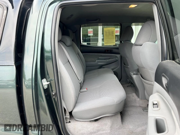 2009 Toyota Tacoma with VIN 3TMMU52N99M009737, listed as a Copart auction lot 60346815 with 216,703 mi miles and Clean title. Bid and sale history available at DreamBid. Image 6.