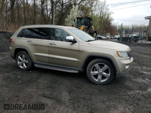 2012 Jeep Grand Cherokee Overland with VIN 1C4RJECT2CC146300, listed as a Copart auction lot 51774655 with 91,947 mi miles and Salvage Title. Bid and sale history available at carsss.com. Image 4.