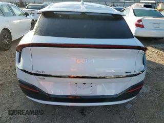 2022 Kia EV6 GT-Line with VIN KNDC4DLC7N5036650, listed as a Copart auction lot 69702203 with 38,611 mi miles and Salvage Title. Bid and sale history available at carsss.com. Image 6.