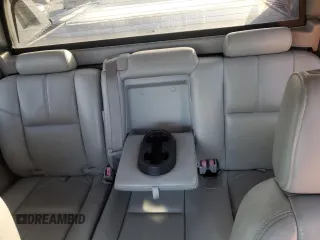 2007 Chevrolet Avalanche 3LT z VIN 3GNEC12067G311008, wystawiony jako Copart lot #45700525 z przebiegiem Nie podano mil oraz Szkoda całkowita • Salvage title. Historia ofert i sprzedaży dostępna na DreamBid. Obrazek 10.