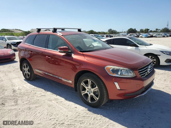2015 Volvo XC60 T6 Drive-E Premier Plus with VIN YV449MDC9F2617524, listed as a Copart auction lot 40909073 with 131,078 mi miles. Bid and sale history available at carsss.com. Image 4.