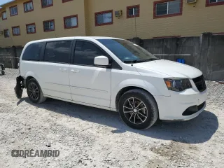 2017 Dodge Grand Caravan SE Plus z VIN 2C4RDGBG6HR835262, wystawiony jako Copart lot #57284955 z przebiegiem 85 959 mil mil oraz Szkoda całkowita • Salvage title. Historia ofert i sprzedaży dostępna na DreamBid. Obrazek 4.