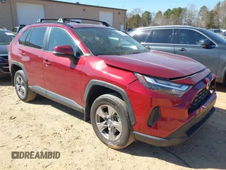2022 Toyota RAV4 XLE with VIN 2T3W1RFV9NW186218, listed as a IAAI auction lot 41656275 with 27,400 mi miles. Bid and sale history available at carsss.com. Image 1.