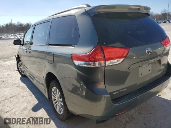 2011 Toyota Sienna XLE AAS с VIN 5TDYK3DC2BS096636, выставлен на аукционе Copart как лот 39746143 с пробегом 77 793 миль миль и На запчасти • Non repairable. История ставок и продаж доступна на DreamBid. Изображение 2.