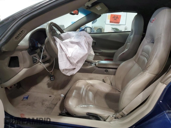 2004 Chevrolet Corvette with VIN 1G1YY32G945121487, listed as a Copart auction lot 84855464 with 106,097 mi miles and Salvage Title. Bid and sale history available at carsss.com. Image 7.