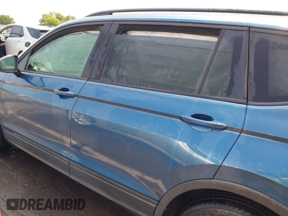 2019 Volkswagen Tiguan S с VIN 3VV1B7AX0KM122040, выставлен на аукционе IAAI как лот 42389559 с пробегом 53 122 миль миль и . История ставок и продаж доступна на DreamBid. Изображение 14.