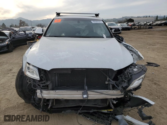 2015 Audi SQ5 Premium Plus with VIN WA1CGBFP2FA089530, listed as a Copart auction lot 42582305 with 136,449 mi miles and Salvage title. Bid and sale history available at DreamBid. Image 5.
