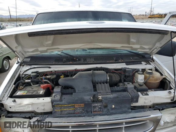 2006 Ford Econoline Passenger XL with VIN 1FBSS31L06DB13059, listed as a Copart auction lot 44926645 with 298,894 mi miles and Salvage Title. Bid and sale history available at carsss.com. Image 12.