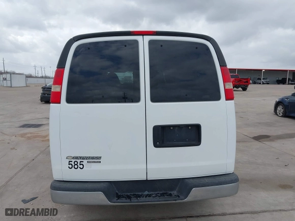 2013 Chevrolet Express Passenger 1LT with VIN 1GAZG1FA2D1176551, listed as a IAAI auction lot 41755208 with 78,045 mi miles. Bid and sale history available at carsss.com. Image 16.