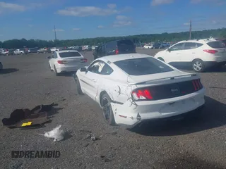 2020 Ford Mustang GT с VIN 1FA6P8CF2L5114664, выставлен на аукционе IAAI как лот 42293300 с пробегом 46 162 миль миль и . История ставок и продаж доступна на DreamBid. Изображение 3.
