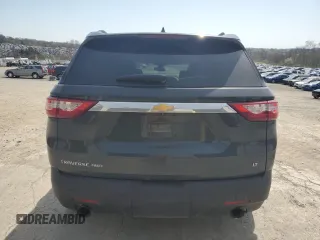 2021 Chevrolet Traverse LT Cloth z VIN 1GNEVGKW8MJ141696, wystawiony jako Copart lot #55600245 z przebiegiem 59 789 mil mil oraz Szkoda całkowita • Salvage title. Historia ofert i sprzedaży dostępna na DreamBid. Obrazek 6.