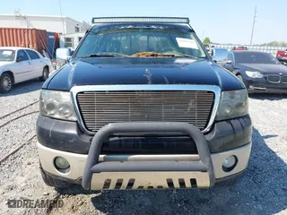 2007 Ford F-150 XLT with VIN 1FTPW12V97FA54240, listed as a IAAI auction lot 42040380 with 257,291 mi miles. Bid and sale history available at carsss.com. Image 6.
