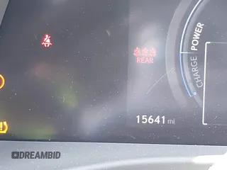 2024 Lexus RZ 450e Premium z VIN JTJAAAABXRA023751, wystawiony jako IAAI lot #42082320 z przebiegiem 15 641 mil mil oraz . Historia ofert i sprzedaży dostępna na DreamBid. Obrazek 15.