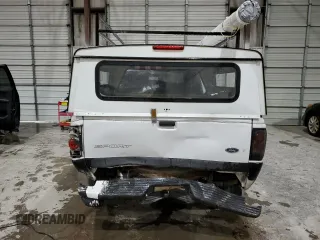 2000 Ford Ranger XL with VIN 1FTYR10V4YPB08912, listed as a Copart auction lot 45122695 with 260,093 mi miles and Salvage Title. Bid and sale history available at carsss.com. Image 6.