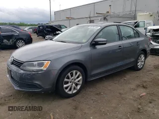 2012 Volkswagen Jetta SE z VIN 3VWDP7AJ6CM305675, wystawiony jako Copart lot #55705165 z przebiegiem 197 699 mil mil oraz Czysty tytuł • Clean title. Historia ofert i sprzedaży dostępna na DreamBid. Obrazek 1.
