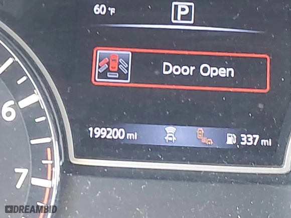 2017 Nissan Altima 2.5 SR with VIN 1N4AL3AP4HC293538, listed as a IAAI auction lot 41492018 with 199,200 mi miles. Bid and sale history available at carsss.com. Image 15.