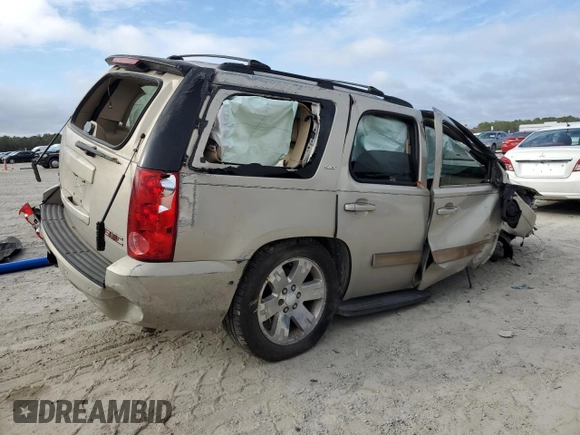 2009 GMC Yukon SLT 4SA z VIN 1GKEC333X9R244790, wystawiony jako Copart lot #86259474 z przebiegiem Nie podano mil oraz Szkoda całkowita • Salvage title. Historia ofert i sprzedaży dostępna na DreamBid. Obrazek 3.