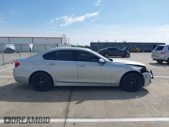 2015 BMW 5 Series 535i z VIN WBA5B1C57FG127497, wystawiony jako IAAI lot #41947604 z przebiegiem 145 577 mil mil oraz . Historia ofert i sprzedaży dostępna na DreamBid. Obrazek 13.