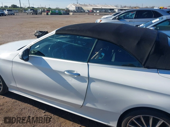 2018 Mercedes-Benz C 300 with VIN WDDWK4JB9JF754160, listed as a IAAI auction lot 41156623 with 71,289 mi miles and . Bid and sale history available at DreamBid. Image 13.