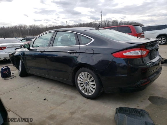 2013 Ford Fusion Energi Titanium with VIN 3FA6P0SUXDR285405, listed as a Copart auction lot 87022914 with 156,859 mi miles and Salvage Title. Bid and sale history available at carsss.com. Image 2.