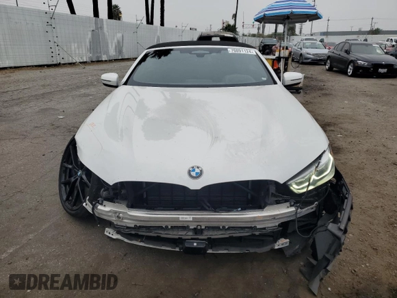 2019 BMW 8 Series M850i xDrive with VIN WBAFY4C57KBX38867, listed as a Copart auction lot 76091124 with 25,850 mi miles and Salvage title. Bid and sale history available at DreamBid. Image 5.