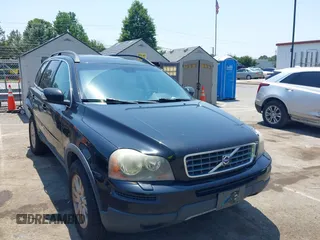 2010 Volvo XC90 I6 with VIN YV4982CZ7A1536653, listed as a IAAI auction lot 42599257 with 256,283 mi miles and . Bid and sale history available at DreamBid. Image 1.